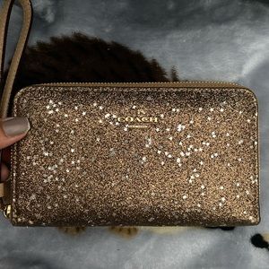 Coach Wristlet wallet